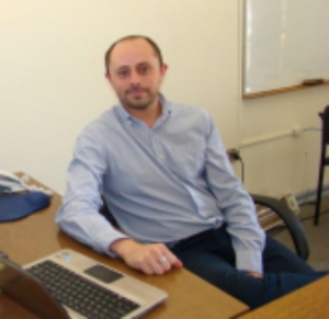 Email: claudio.mancilla@ulagos.cl